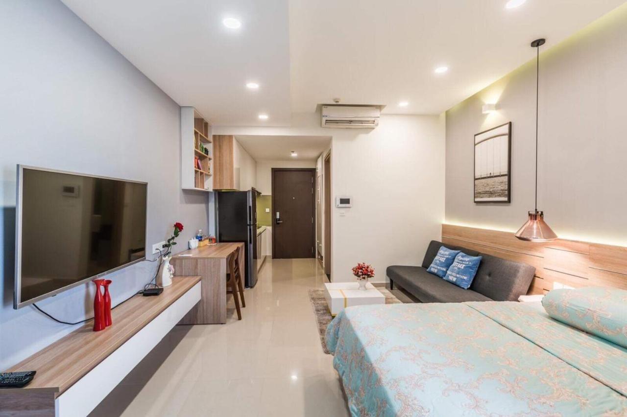 Miredu Apartment - In Cbd Хошимин Экстерьер фото